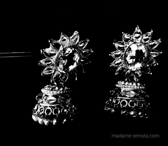 Black and white photography, monochrome, iphone, pictures, b&w, BnW, Jewelry, art, artsy, jhumka, earrings, indian